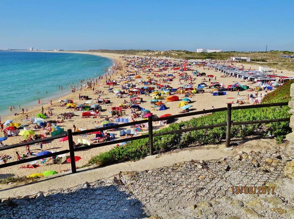 Estrela Do Mar - 100M Da Praia Peniche Dış mekan fotoğraf